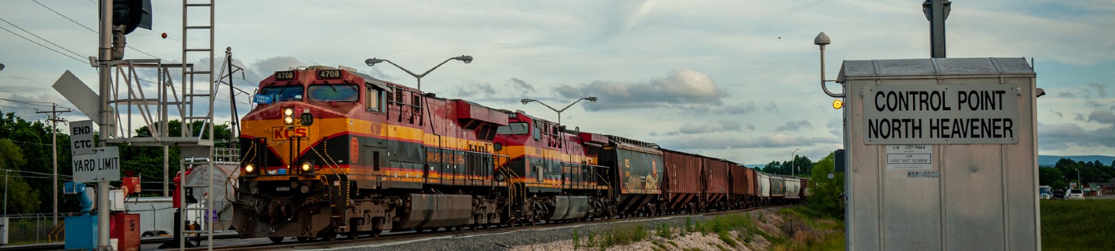 Train pulling through the control point at Heavener, OK.